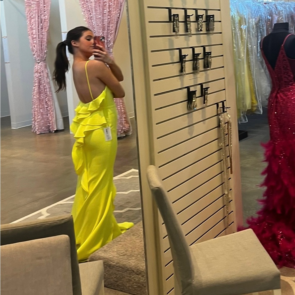bright yellow NEVER WORN ruffle prom dress